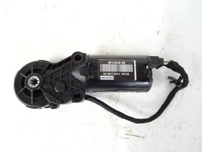 Opel insignia a моторчик регулювання сидіння фото №1