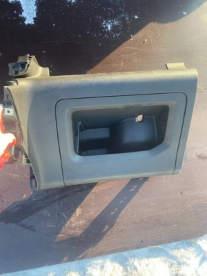 Berlingo partner iv proace combo e бардачок пассажира фото №1