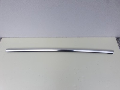 Tesla model 3 молдинг хром дверь правый задняя фото №1