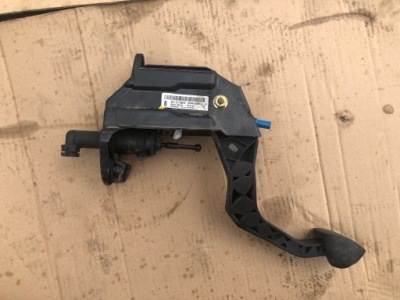 Педаль сцепления помпа seat ibiza iii 1.4 tdi фото №1