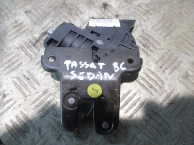 Замок кришки багажника vw passat b6 фото №1
