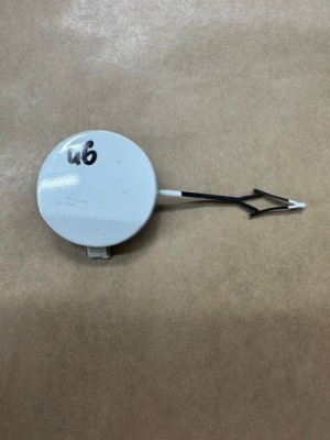 Заглушка бампера задняя vw golf vii kombi 5g9807441 фото №1