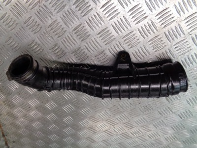 Шланг труба впускний повітря mercedes vito i w638 2.2 cdi a6380941382 фото №1