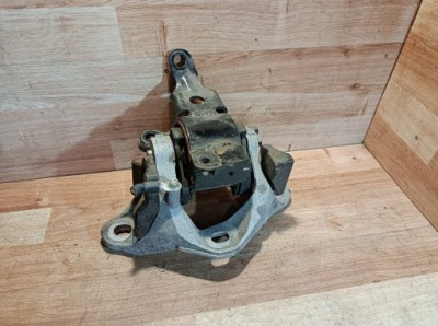 Кронштейн подушка коробки передач 2.0 16v skyactive mazda 3 iii bm 13-18 фото №1
