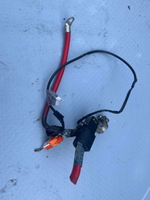 Bmw e39 клемма пиротехническая плюсовая 1436888 фото №1