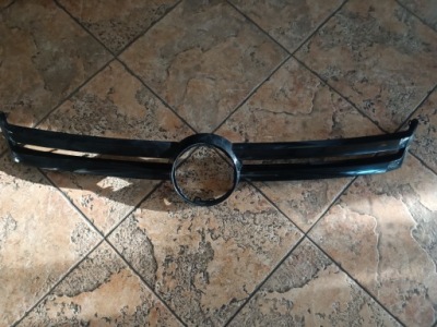 Решітка радіатора решітка радіатора 5m0853655d vw golf vi + фото №1