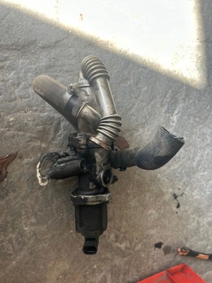 Клапан egr opel meriva 1.3 cdti фото №1