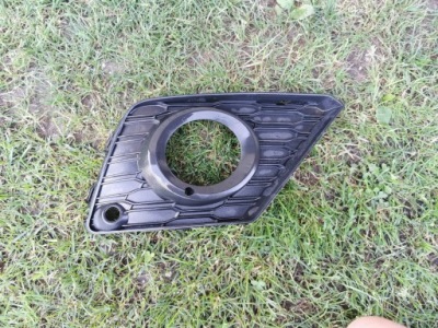 Seat arona решётка противотуманной фары правая 6f9853666c фото №1