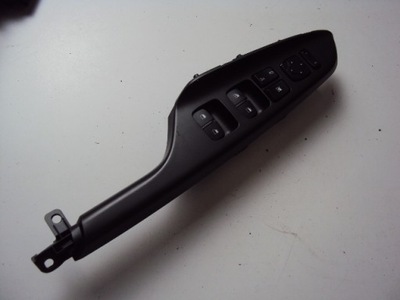 Панель вікон лівий перед hyundai kona 2017- фото №1