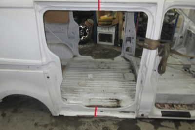 Renault trafic ii vivaro a крыло правый задняя фото №1