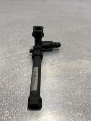 2015 land rover range rover evoque l538 шланг сцепления p30787652 фото №1