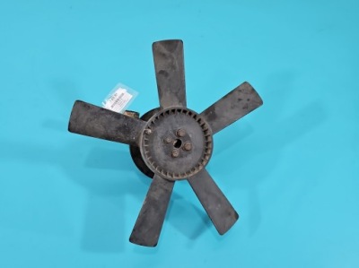 Насос воды mercedes 123 2.0d 6152051210 фото №1