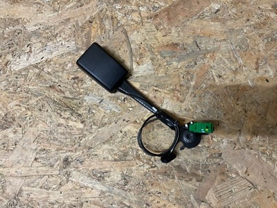 Кліпса поперечина права правий перед передня dacia sandero iii 3 stepway фото №1