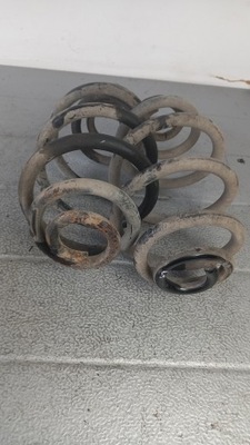 Пружини задня audi a6 c5 99r 2.5tdi kombi фото №1