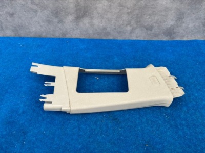 Opel insignia a верхній накладка стійка права накладка 22782544 k81/571nikjr фото №1