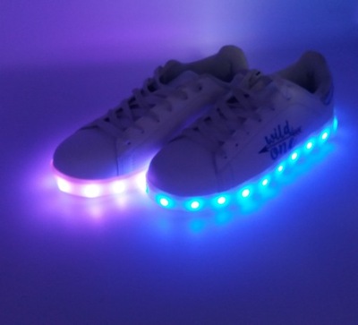 Buty ze światełkami LED r. 35