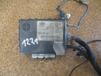Модуль блок управления bcm hyundai i40 95400-3z428 фото №1