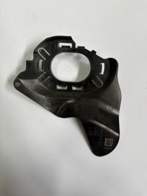 Bmw g20 накладка підвіска задній балка ліва 6888059 фото №1