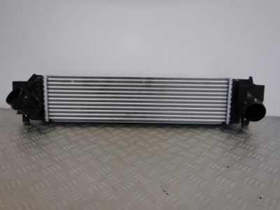 Интеркулер bmw seria 2 f39 f40 f45 f46 mini f54 f55 f56 14-21 r 7617598 фото №1