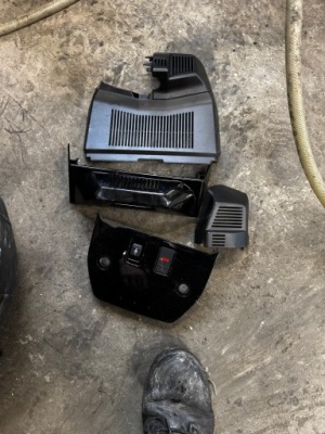 Панель лампа освітлення стельовий renault austral 253b04096r фото №1