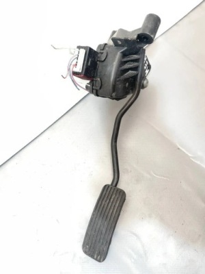 Педаль потенциометр газа opel meriva a - 93335442 фото №1