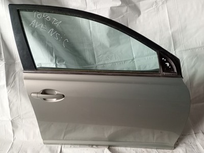Дверь правое перед передние toyota avensis t25 фото №1