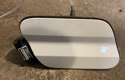 Vw touran 5ta крышка заливной топлива lc9a 2020 фото №1