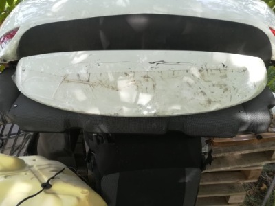 Спойлер крышки 960306120r renault zoe фото №1