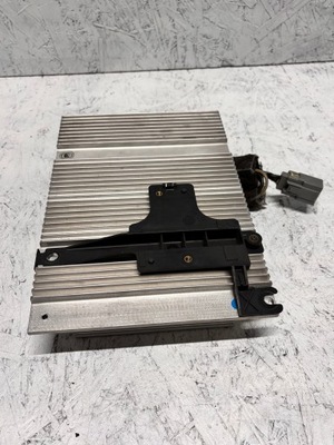 Усилитель радио volvo s40 ii 30679537 04- фото №1