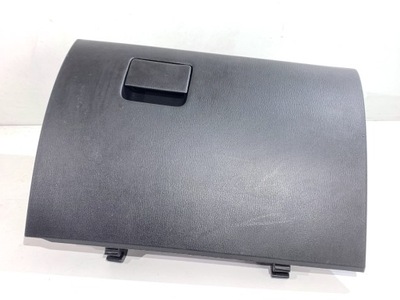 Бардачок пасажира mazda 3 bm хетчбек bjs7-64131 полиця фото №1