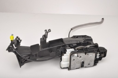 Замок правих передніх двері volvo xc40 536 30747094 1.97l дизель 140kw фото №1