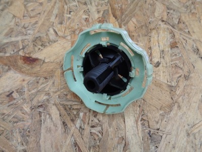 Citroen c4 cactus болт колеса запасного болт фото №1