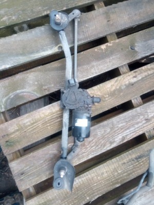 Corolla e12 hb механизм дворник перед europa фото №1