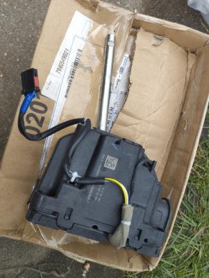 Jeep grand cherokee wk2 домкрат рычаг передач фото №1