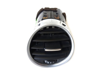 Решётка обдув audi a4 b7 cabrio 8h0820901d фото №1