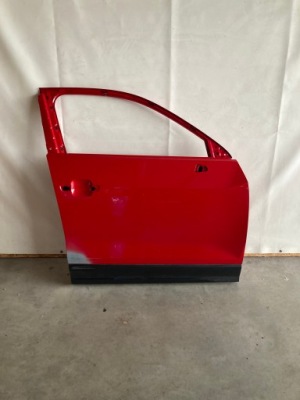 Двері audi q2 82a новий model 2016-2020 правий перед фото №1