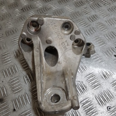 Кронштейн двигуна alfa romeo stelvio q4 50545195-sx фото №1