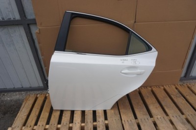 Lexus is300h 3 дверь левое задняя цвет 077 белый перламутр 2015год фото №1