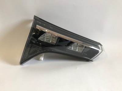 Suzuki sx-4 sx4 s-cross 22- лампа задня ліва внутрішня led eu фото №1