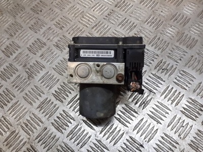 Насос abs renault megane ii 8200038702 фото №1