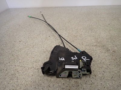 Toyota iq 08-15 замок дверь правый фото №1