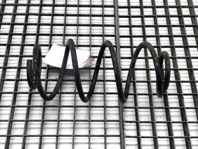 Пружина задний  mercedes w176 12-18 хэтчбек фото №1