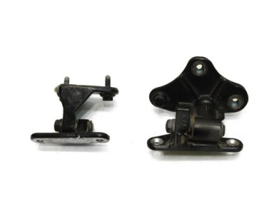 Петля дверь задний  правый mercedes w251 08r 197 пара фото №1