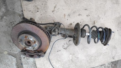 Амортизационная стойка поворотный кулак правый prius plus 48510-47270 фото №1