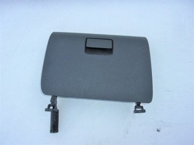 Focus mk2 03-07r двері бардачка пасажира фото №1