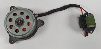 Модуль вентилятора радіатора vw up 8031m00003 фото №1