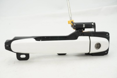 Ручка зовнішня ліва перед peugeot 108 фото №1