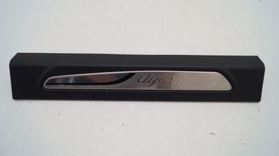 Alfa romeo giulia защита накладка молдинг порог l фото №1