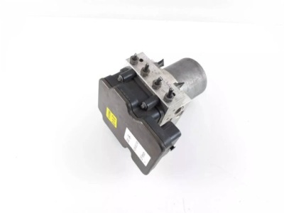 Mercedes-benz amg gt r190 c190 насос abs a1904301700 фото №1