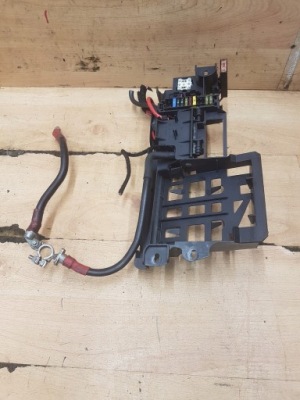 Коробка предохранителей audi a8 d3 4.0 tdi фото №1